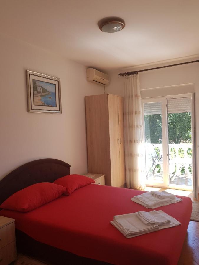 Sobe I Apartmani Marovic Petrovac na moru Exterior foto