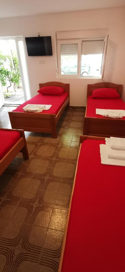 Sobe I Apartmani Marovic Petrovac na moru Exterior foto