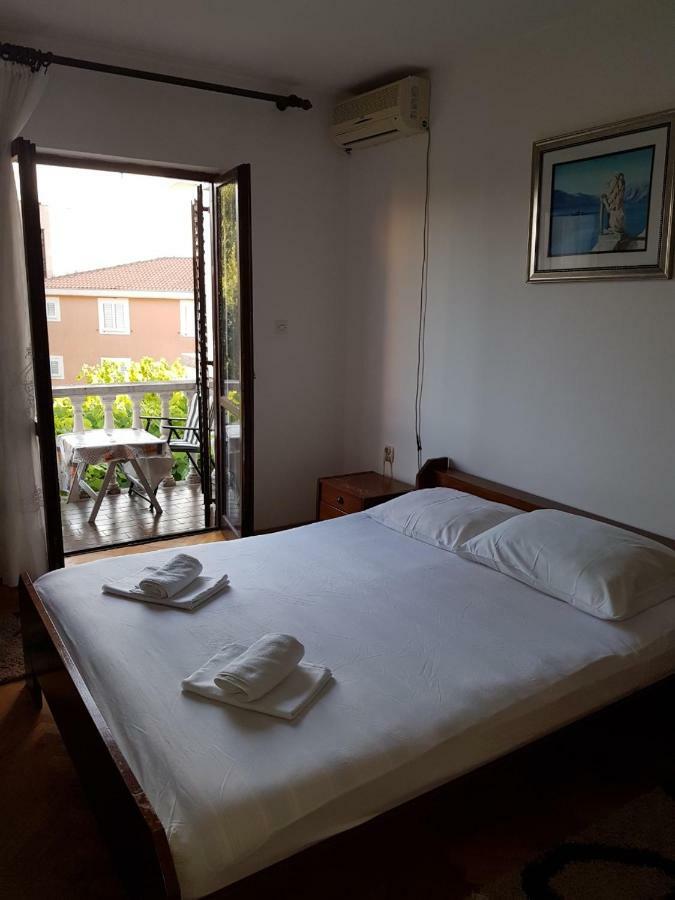 Sobe I Apartmani Marovic Petrovac na moru Exterior foto